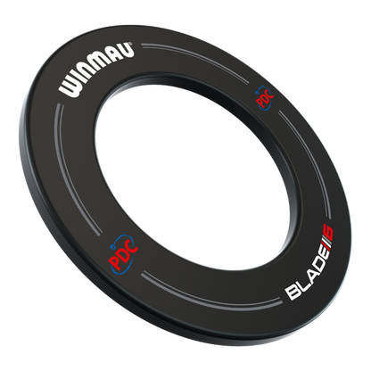 Winmau Blade 6 Triple Core Set mit PDC Surround und 2 Sets Darts